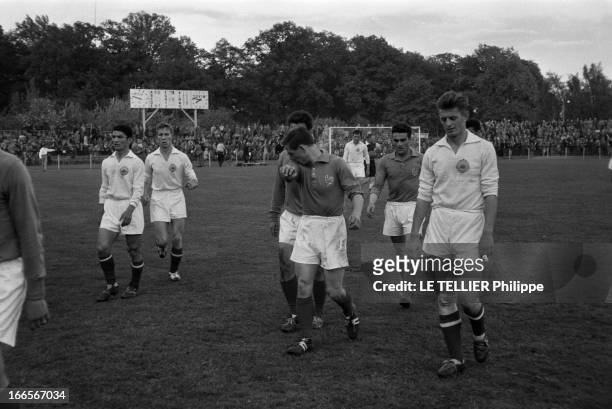 Soccer World Cup In Sweden: Match France Yugoslavia. La sixième Coupe du monde de football s'est tenue en Suède du 8 juin au 29 juin 1958. La...