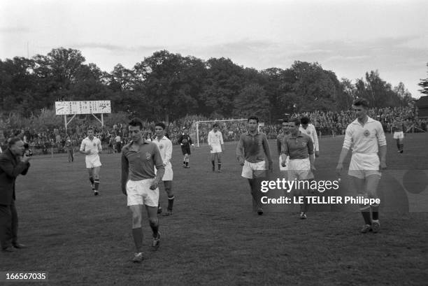 Soccer World Cup In Sweden: Match France Yugoslavia. La sixième Coupe du monde de football s'est tenue en Suède du 8 juin au 29 juin 1958. La...