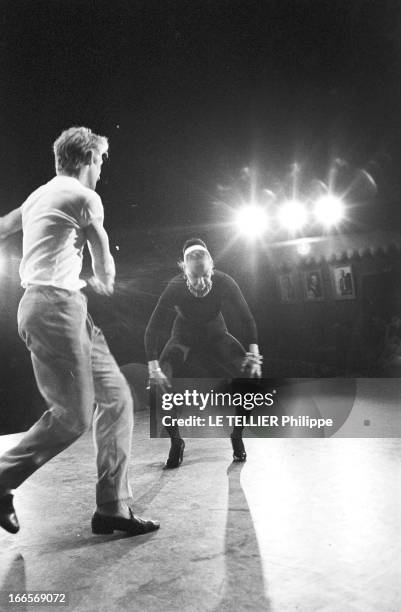 Josephine Baker Has A Resounding Success In 'Paris Mes Amours' At The Olympia. Paris- 30 Avril 1959- A l'Olympia, pour son nouveau spectacle 'Paris...