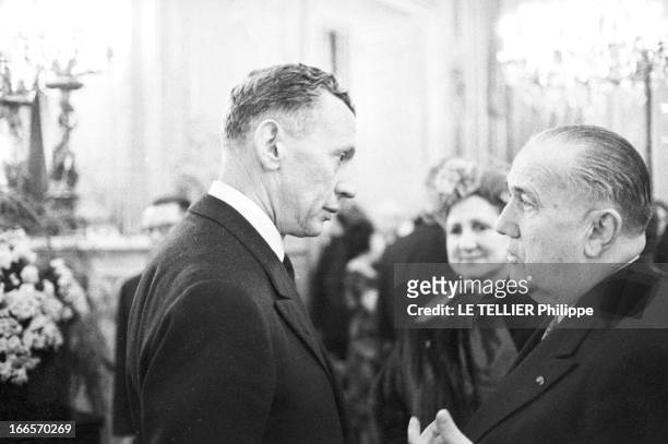 Reception Chaban Delmas. Pairs, le 16 novembre 1960, réception à laquelle assistent Jacques CHABAN-DELMAS, président de l'assemblée nationale, le...
