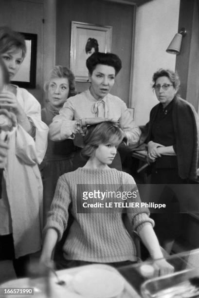 Film 'Les Liaisons Dangereuses' By Roger Vadim. Paris - 18 février 1959. Lors du tournage du film 'Les Liaisons dangereuses' réalisé par Roger VADIM,...