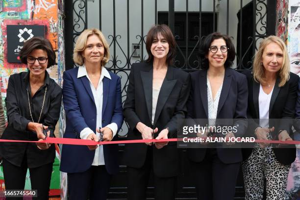 French actress and singer Charlotte Gainsbourg flanked by Paris 7th arrondissement mayor Rachida Dati, Ile-de-France Regional Council President...