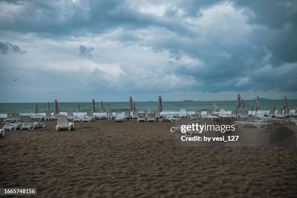 wide shot of an empty beach in autumn, out of season - burgas bulgaria stock pictures, royalty-free photos & images