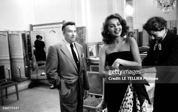 Rendezvous With Xavier Cugat And Abbe Lane. Paris- Juillet, Août 1954- Lors de leur premier séjour à Paris, chez le couturier Fath, le chef...