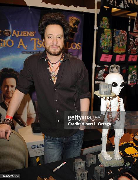 183 Giorgio A. Tsoukalos Photos and Premium High Res Pictures - Getty Images
