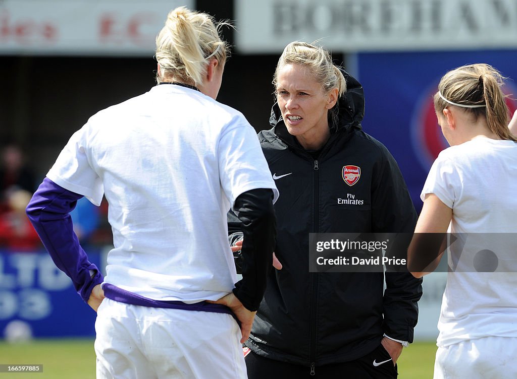 Arsenal Ladies FC v VfL Wolfsburg - UEFA Women's Champions League: Semi Final First Leg