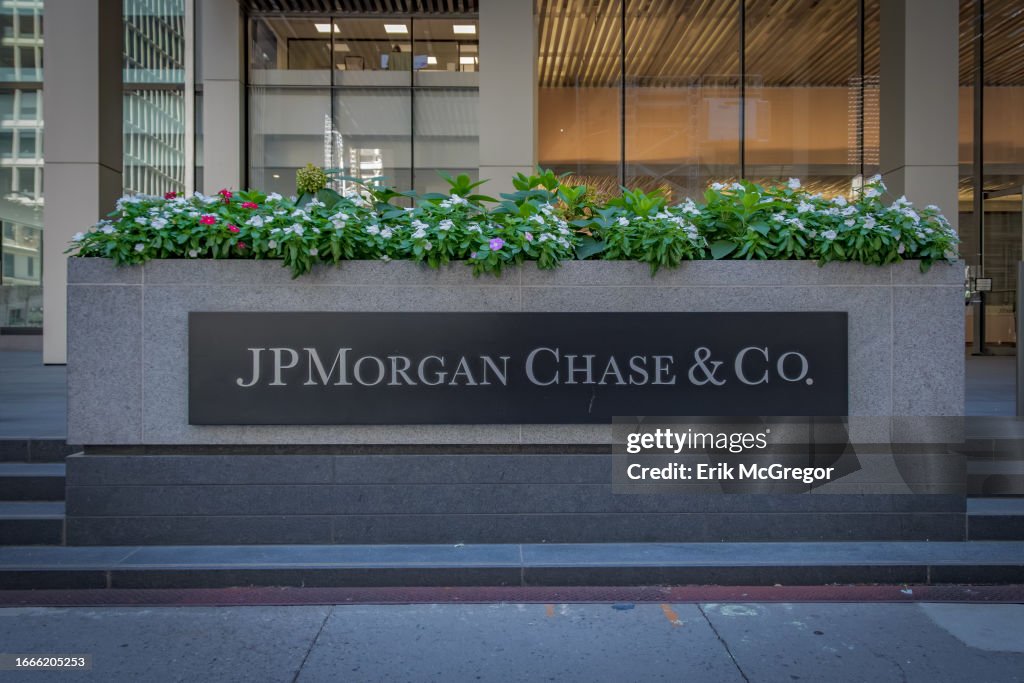 JPMorgan’s $10B Strategic Sector Investment: Security Implications & Market Response
