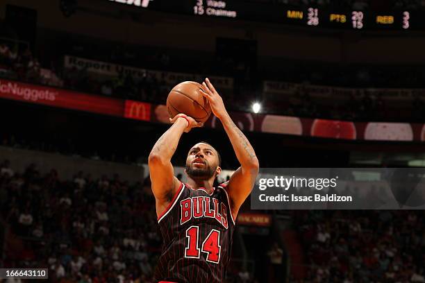 Daequan Cook of the Chicago Bulls shoots a free throw during a game between the Chicago Bulls and the Miami Heat on April 14, 2013 at American...