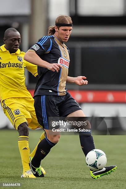 Jeff Parke of the Philadelphia Union controls the ball against the Columbus Crew on April 6, 2013 at Crew Stadium in Columbus, Ohio.