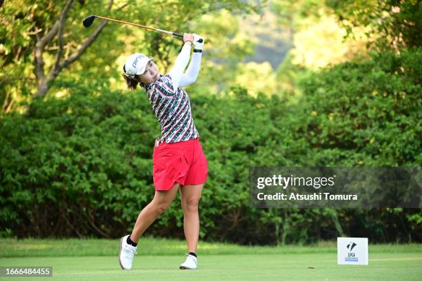 Mamiko Higa of Japan hits her tee shot on the 2nd hole during the second round of the JLPGA Championship Konica Minolta Cup at Passage Kinkai Island...