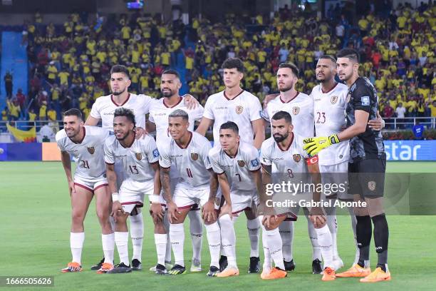 Players of Peru pose for a photo prior a FIFA World Cup 2026 Qualifier match between Colombia and Venezuela at Metropolitano Stadium on September 07,...