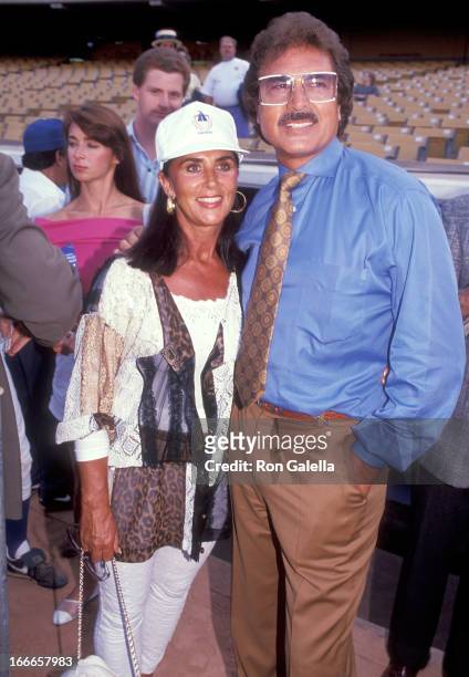 Singer Engelbert Humperdinck and wife Patricia Healey attend the 34th Annual "Hollywood Stars Night" Celebrity Baseball Game on August 17, 1991 at...