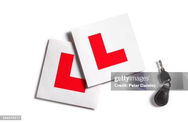 l plates and car key - buchstabe l stock-fotos und bilder