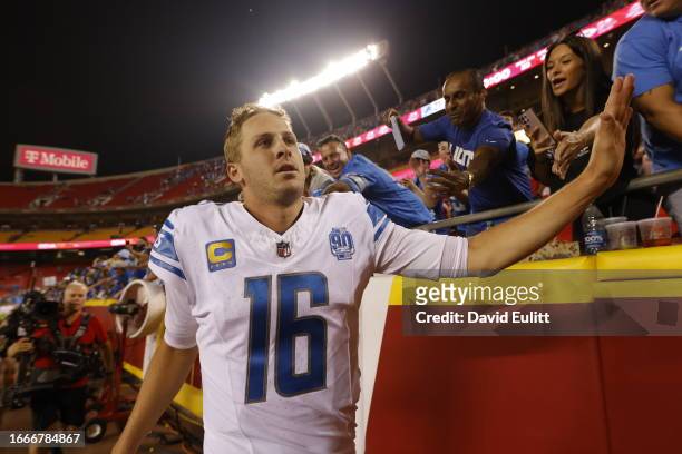 Jared Goff of the Detroit Lions celebrates their 21-20 win over the Kansas City Chiefs at GEHA Field at Arrowhead Stadium on September 07, 2023 in...