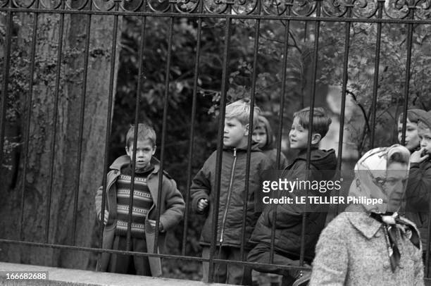 The Emmanuel Malliart Case. En 1967, le petit Emmanuel MALLIART a disparu sur le chemin de son école, le collègue Saint-Jean-de-Béthune, à...