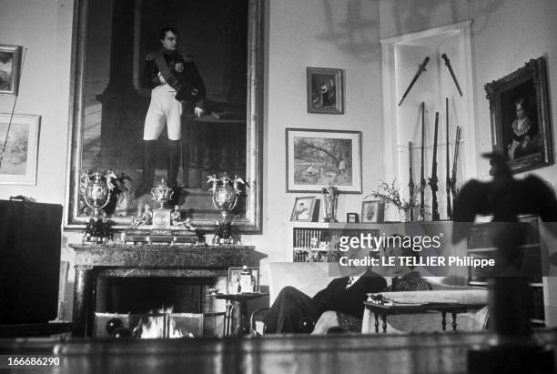 Rendezvous With Prince Louis Napoleon And His Family In Frangins In Switzerland. En avril 1968, le prince LOUIS NAPOLEON BONAPARTE, et son épouse...