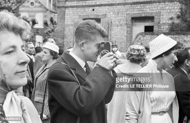 Close-Up Of Rene Coty, The Marriage Of His Granddaughter. France, le 12 juin 1956, la petite-fille du président COTY se marie : à la sortie de...