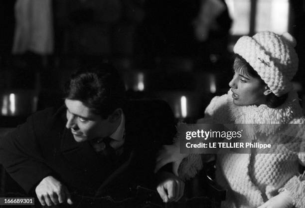 Wedding Of Sacha Distel And Francine Breaud. Le 25 janvier 1963, en France, à la mairie de Megeve, le chanteur français Sacha DISTEL et de la...