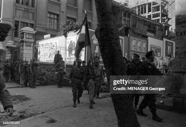 The Barricades. Alger- 2 février 1960- Les émeutes d'Alger: Rue Charles Peguy, reddition du camp retranché des insurgés, Pierre Lagaillarde suivi du...