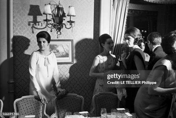 Film Premiere 'My Fair Lady' By George Cukor. France, Paris, 22 décembre 1964, Pour la première du film musical américain 'My Fair Lady' du...