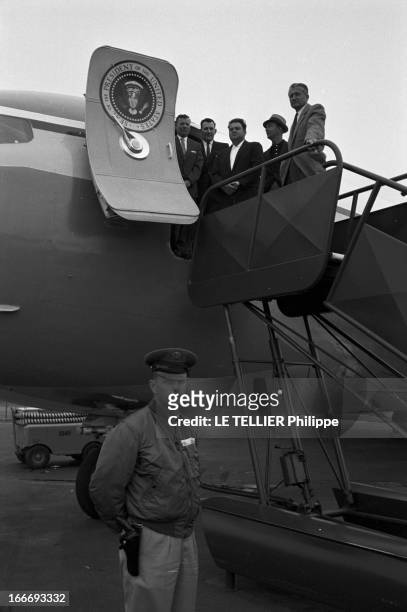 Official Visit Of John Fitzgerald Kennedy To France. En France, le 31 mai 1961, la visite officielle de John Fitzgerald KENNEDY, Président des...