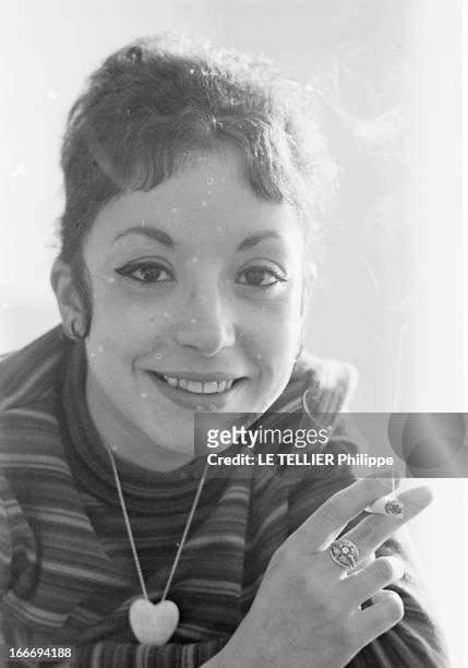 Rendezvous With Albertine Sarrazin. France, 23 décembre 1965, Portrait de l'écrivain Albertine SARRAZIN, première femme française à raconter sa vie...