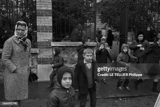 The Emmanuel Malliart Case. En 1967, le petit Emmanuel MALLIART a disparu sur le chemin de son école, le collègue Saint-Jean-de-Béthune, à...