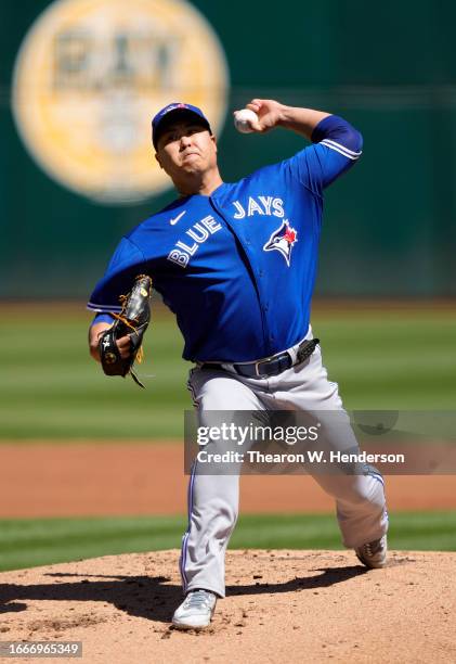 Hyun Jin Ryu of the Toronto Blue Jays pitches against the Oakland Athletics in the bottom of the first inning at RingCentral Coliseum on September...