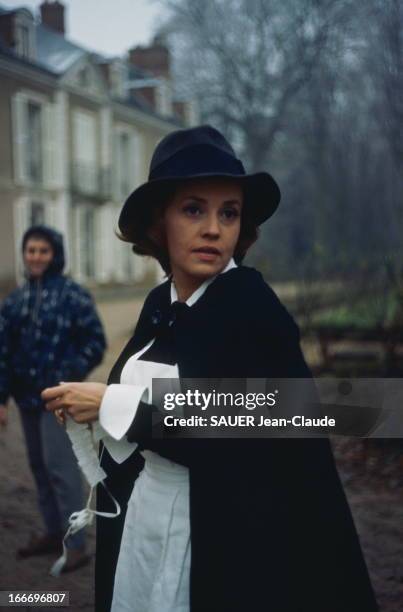 Shooting Of The Film 'Le Journal D'Une Femme De Chambre' By Luis Bunuel. Tournage du film 'Le JOURNAL D'UNE FEMME DE CHAMBRE' de Luis Bunuel : plan...