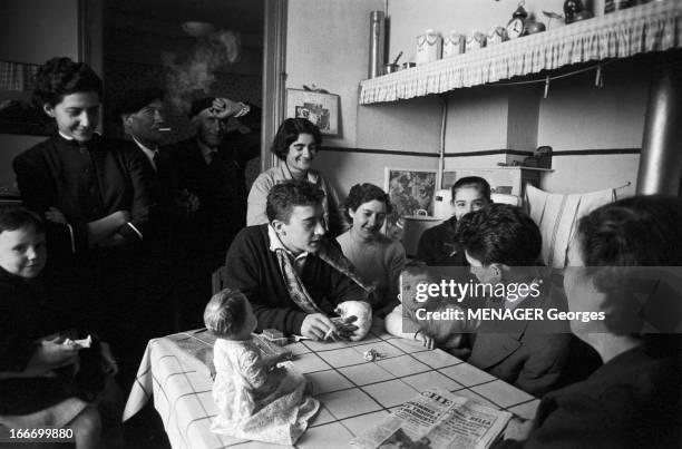 Henri Relea Return Of Fln Prisoners. 1958, 24 octobre à Tarbes : retour en France métropolitaine d'Henri RELEA, soldat détenu par le FLN en Algérie...