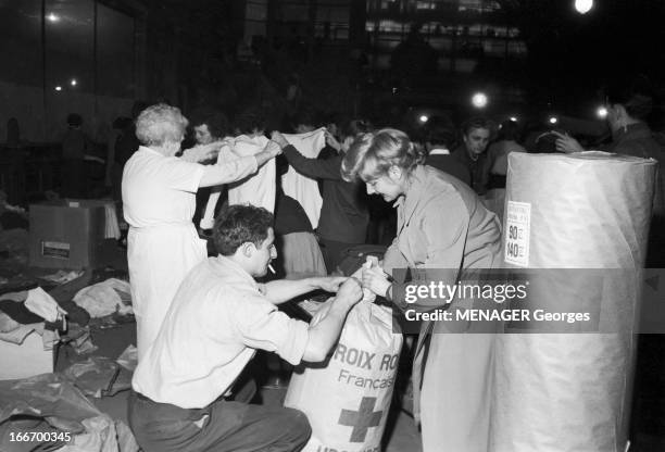 Rescue To The Malgache People. Paris, Gare d'Orsay - 1 Avril 1959- Organisation des dons français après le typhon qui a déferlé sur Tananarive: un...