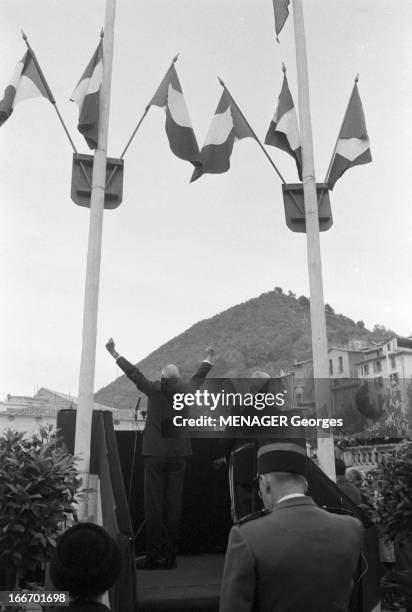 Travel Of Charles De Gaulle In The Southeast. Du 22 au 23 octobre 1960, le Général Charles DE GAULLE, en voyage officiel dans le Sud-Est. Discours du...