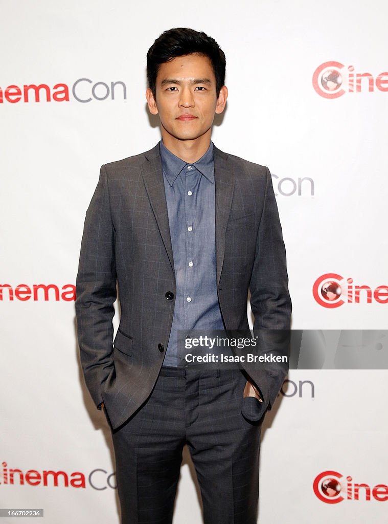 CinemaCon 2013 - Day 1