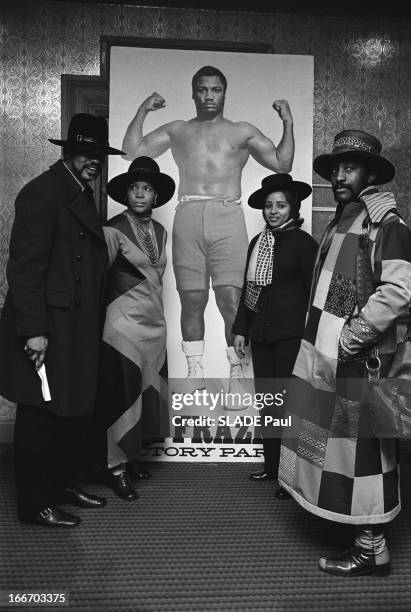 Heavy Weight World Boxing Championship Between Joe Frazier Muhammad Ali At Madison Square Garden In New York: The Battle Of The Century. Le 8 mars...