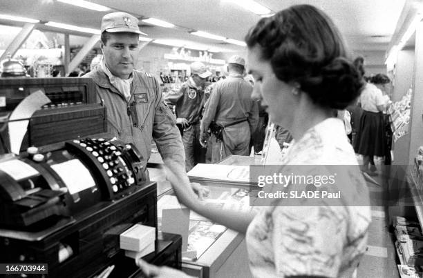 The Headquarters Of 'Strategic Air Command' . Etats-Unis, 4 juin 1959, Le Strategic Air Command est un commandement de l'US Air Force formé en 1946...