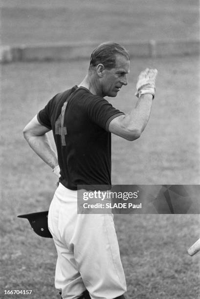 Prince Charles, The Prince Philip And Princess Anne Of The United Kingdom On Holiday In Jamaica. Jamaïque, août 1966, Le Prince Charles, du Prince...