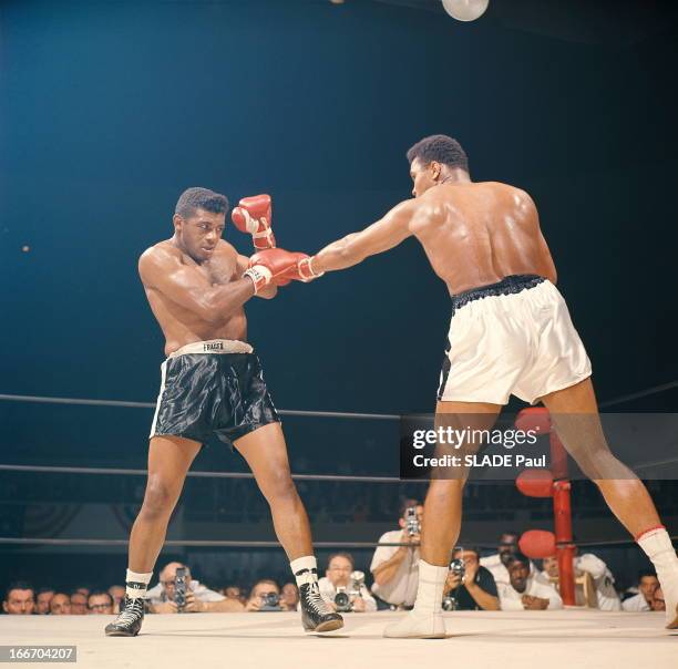Floyd Patterson Robe Paul L Patterson Photos and Premium High Res Pictures - Getty Images