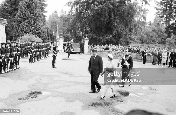 President Dwight Eisenhower At The Balmoral Castle. Ecosse, le 18 Août 1959, lors de la visite officielle du président américain Dwight David...