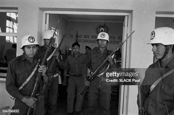 Trial Of Regis Debray In Camiri, Bolivia. En Bolivie, à Camiri, le 16 Octobre 1967, lors du procès de Régis DEBRAY, écrivain, philosophe, accusé de...