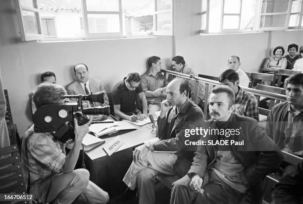 Trial Of Regis Debray In Camiri, Bolivia. En Bolivie, le 16 Octobre 1967, à Camiri, lors de son procès, Régis DEBRAY, écrivain, philosophe, portant...