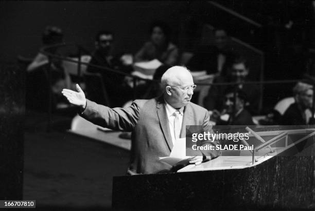 Nikita Khrushchev Address To The United Nations On October 1960. Etats-Unis, New-York, octobre 1960, Lors d'une assemblée générale à l'ONU, le...
