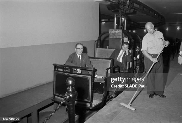 Some Republicans Members Occupy The American Senate. Aux Etats-Unis, à Washington, en mars 1960, des sénateurs sudistes républicains refusent le...