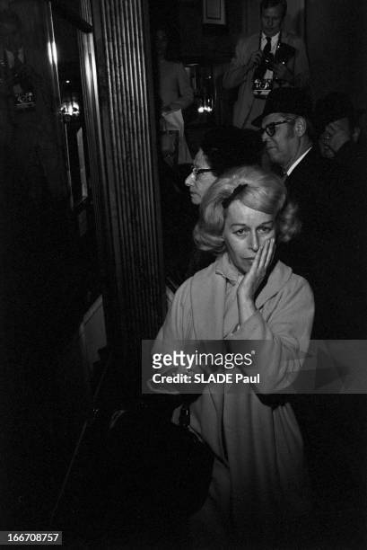 The Diamond Of Elizabeth Taylor Exposed At Cartier In New York. Etats-Unis, 29 octobre 1969, le diamant d'Elizabeth TAYLOR , expos? dans la...