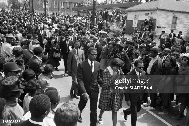 Death And Funeral Of Martin Luther King. A Atlanta, le 9 Avril 1968, lors des obsèques de Martin LUTHER KING assassiné au motel 'Lorraine' de Memphis...