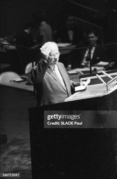 Nikita Khrushchev Address To The United Nations On October 1960. Etats-Unis, New-York, octobre 1960, Lors d'une assemblée générale à l'ONU, le...