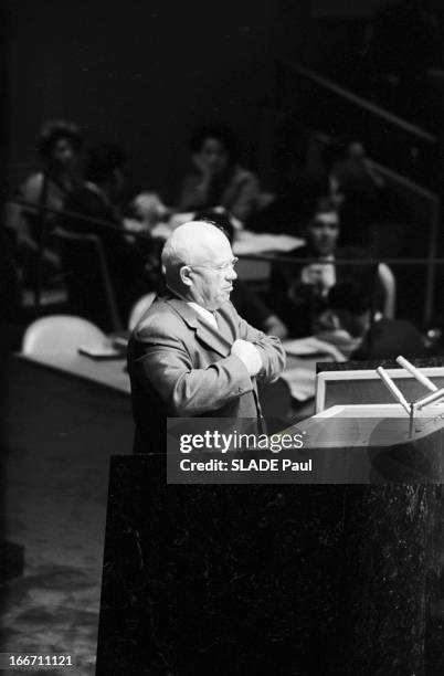 Nikita Khrushchev Address To The United Nations On October 1960. Etats-Unis, New-York, octobre 1960, Lors d'une assemblée générale à l'ONU, le...