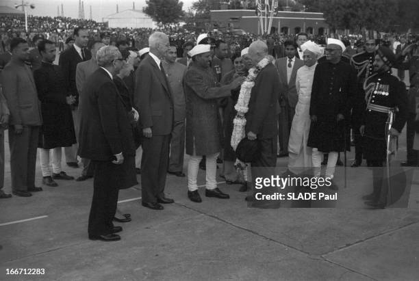 Official Visit Of President Dwight D. Eisenhower To India. En Inde, en décembre 1959, à l'occasion d'un voyage officiel en Inde, le président des...