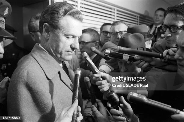 Statement Of Nelson Rockefeller Following The Death Of His Son. Novembre 1961, Le vice-président des États-Unis Nelson ROCKEFELLER fait une...