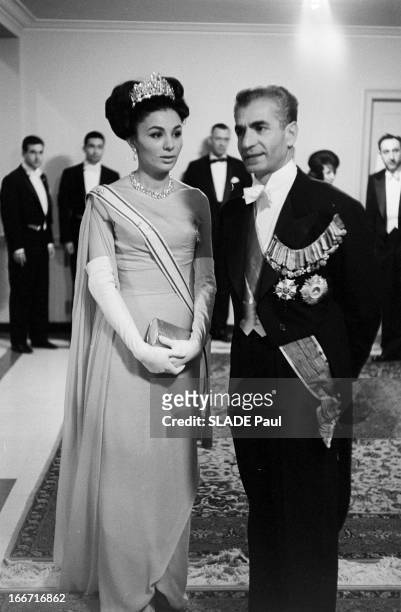 Official Travel Of The Shah Of Iran And His Wife Farah Diba In America. En avril 1962, dans le cadre d'une visite officielle des souverains d'Iran...