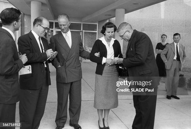 King Leopold Iii Of Belgium In The United States. En janvier 1958, le prince Alexandre de BELGIQUE, quinze ans, quatrième enfant du roi Leopold III...